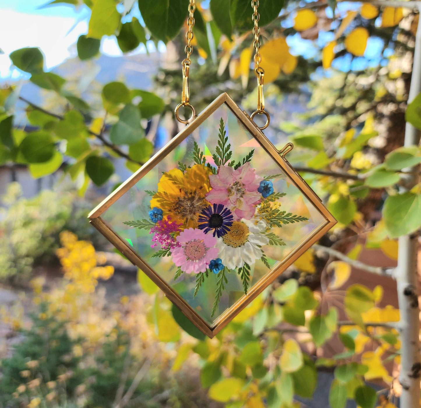 Diamond Bouquet - Fractal Floral Suncatcher
