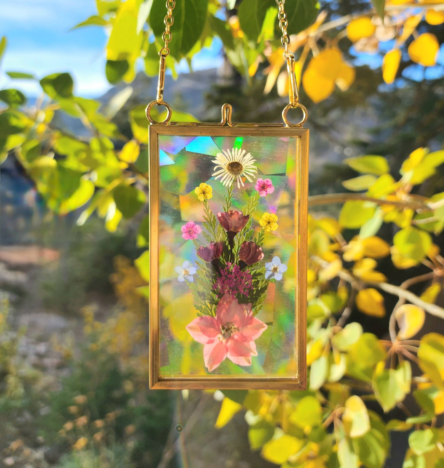 Worlds Tiniest Bouquet - Fractal Floral Suncatcher